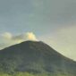 Gunung Ile Lewotolok alami erupsi. (Dok. Magma.esdm.go.id)