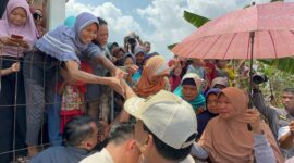Calon Presiden Koalisi Indonesia Maju, Prabowo Subianto di kampung keluarga besar Eyang Kakung Prabowo yang ada di Banyumas. (Dok. Tim Media Prabowo Subianto)

