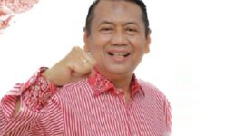 Pengacara Kapitra Ampera. (Facebook.com @Dr. M Kapitra Ampera, SH.,MH 0